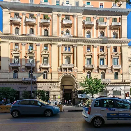 Incoming Roof Bovio 招待所 那不勒斯