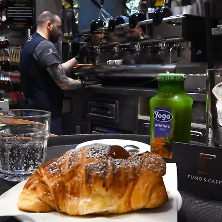 Incoming Roof Bovio 招待所 那不勒斯