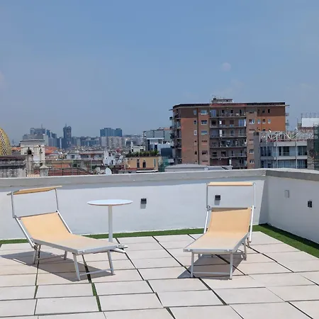 招待所 Incoming Roof Bovio